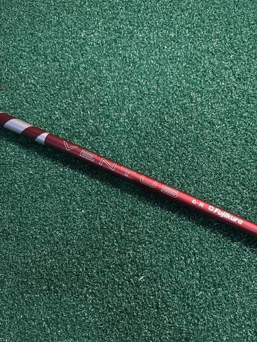Fujikura Ventus Velocore Red Plus 6 R regular + Shaft mint Ping adapter