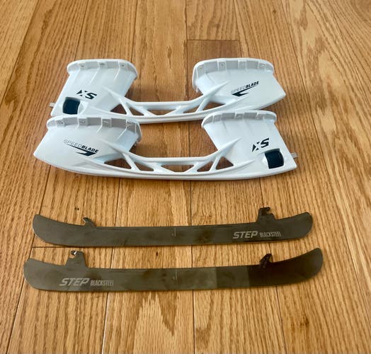 CCM Black Step Steel 271 mm (New)