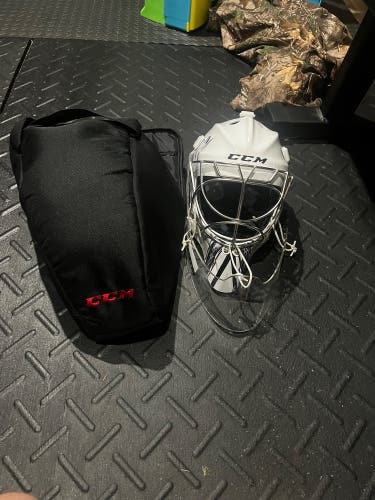 Senior CCM GFL 1.9 Goalie Mask (Used)