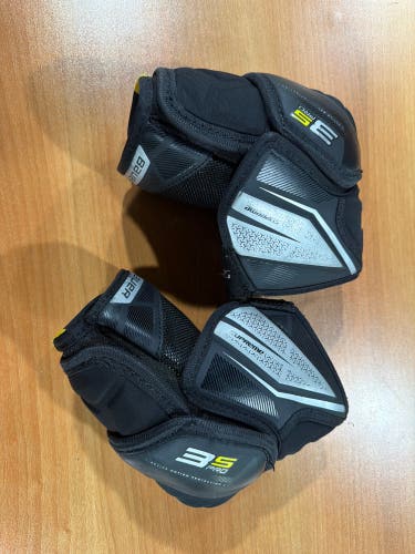 Junior Small Bauer Supreme 3S Pro Elbow Pads (Used)
