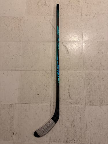 Junior Bauer Pulse Hockey Stick 30 Flex