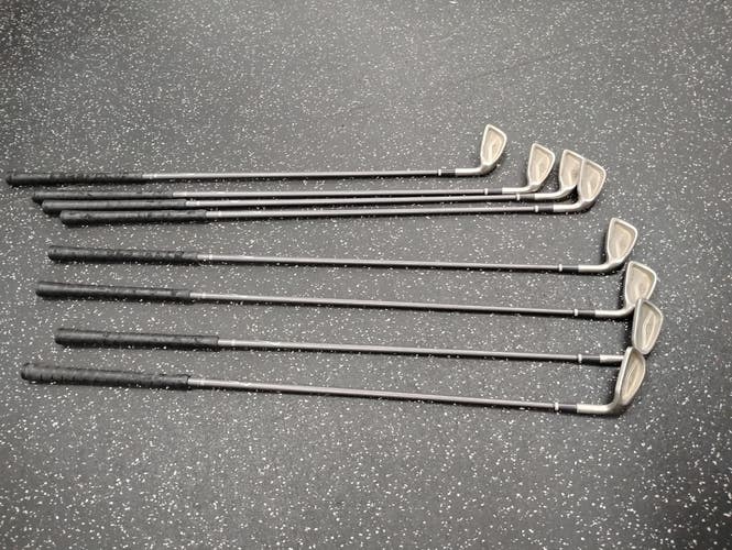 Used Cobra LADY COBRA OVERSIZED Womens Iron Set RH 4I-PW 11849-S000044302