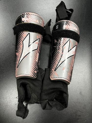Used Diadora Soccer Shin Guards Youth Pink Youth 11849-S000043971