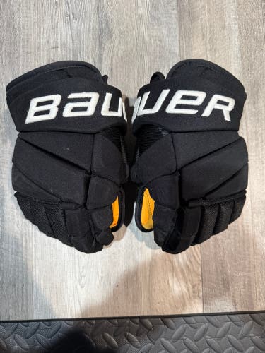 Evgenii Dadonov Bauer Vapor Hyperlite Gloves 14" Pro Stock (Used)