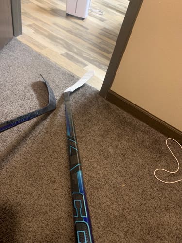 Unreleased vizion 2 Senior CCM Right Handed Hockey Stick P29 70 Flex Pro Stock (Barely Used)