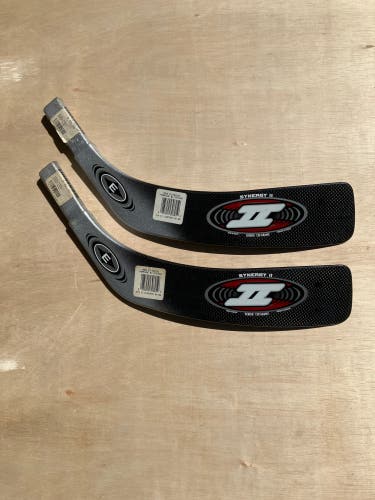 Easton Synergy II Right Handed Stick Blade Mid Pattern (New)