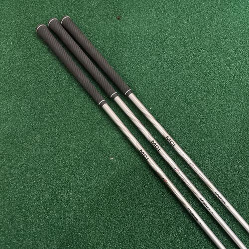 Fujikura Metal Composite MCI 90 - Stiff Iron Shaft PULLED .370 Iron (3) Used