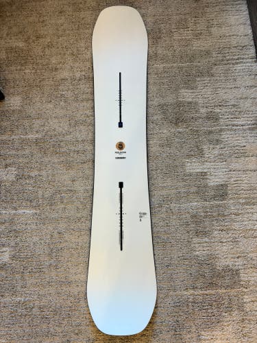Burton FeelGood Camber 149cm Snowboard | Without Bindings (Used)