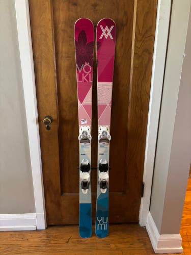 Volkl Yumi 154cm with Marker Squire GripWalk Bindings