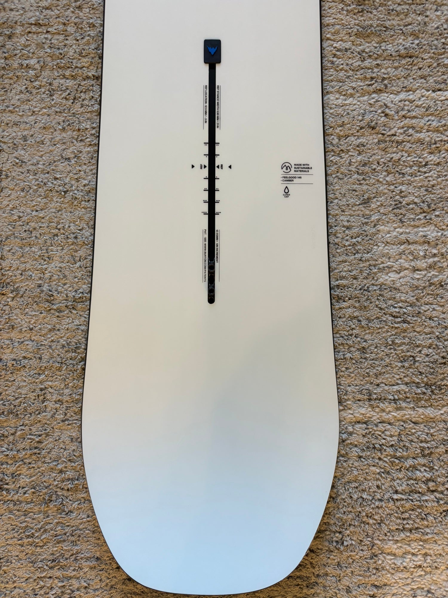 Boys' Burton Custom Smalls Camber Snowboard 130 Used Without
