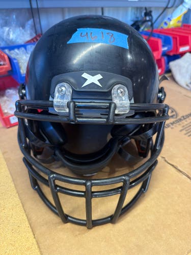 USED XENITH X2E+ YOUTH FOOTBALL HELMET - MEDIUM - BLACK