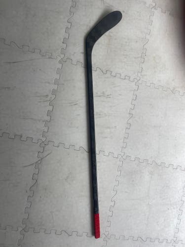 Youth CCM XF Ghost Right Handed Hockey Stick P92 Less Than 30 Flex (Used)