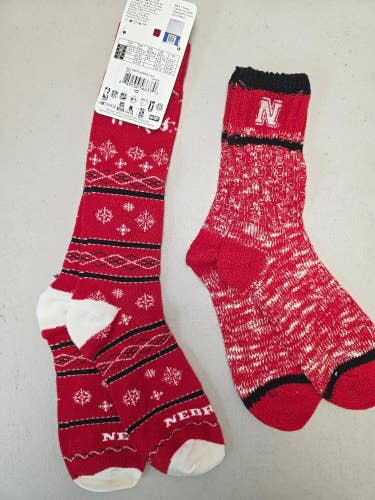 ST5 Mens NCAA NEBRASKA CORNHUSKERS Crew Socks Lot of 2 Pair LARGE New