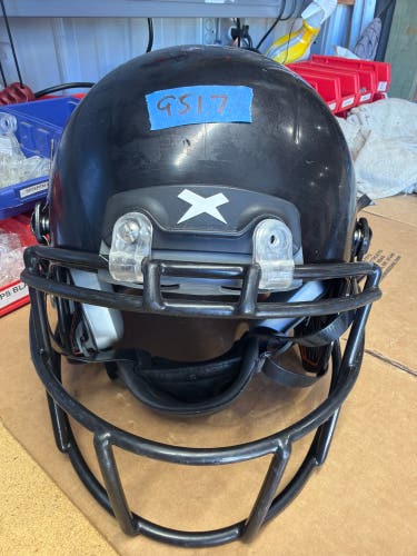 USED XENITH X2E+ YOUTH FOOTBALL HELMET - MEDIUM - BLACK