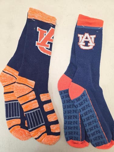 ST1 Mens NCAA AUBURN TIGERS Crew Socks Lot of 2 Pair LARGE New