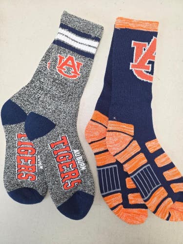 ST5 Mens NCAA AUBURN TIGERS Crew Socks Lot of 2 Pair LARGE New