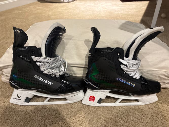 2024 Bauer Supreme Shadow Hockey Skates Regular Width Pro Stock 8 (New), blades not included