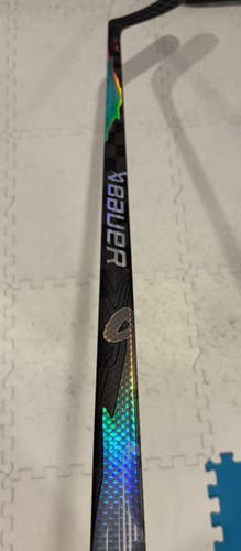 Senior Bauer Vapor Flylite Right Handed Hockey Stick P88 70 Flex Pro Stock (New)