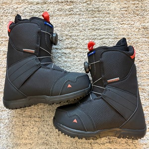 Kid's Burton Zipline Boa Snowboard Boots | 7K (New)