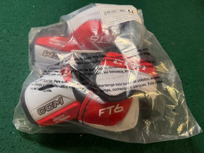 Senior Small CCM JetSpeed FT6 Elbow Pads (New)