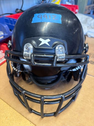 USED XENITH X2E+ YOUTH FOOTBALL HELMET - MEDIUM - BLACK
