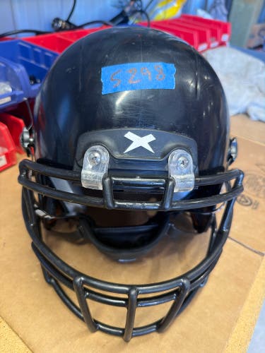 USED XENITH X2E+ YOUTH FOOTBALL HELMET - MEDIUM - BLACK