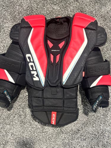 Intermediate L/XLCCM EFlex 6.9 Goalie Chest Protector (Used)