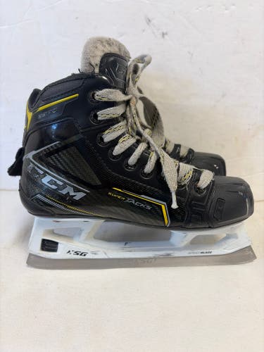 CCM Super Tacks 9370 Hockey Goalie Skates Regular Width Size 4 (Used)