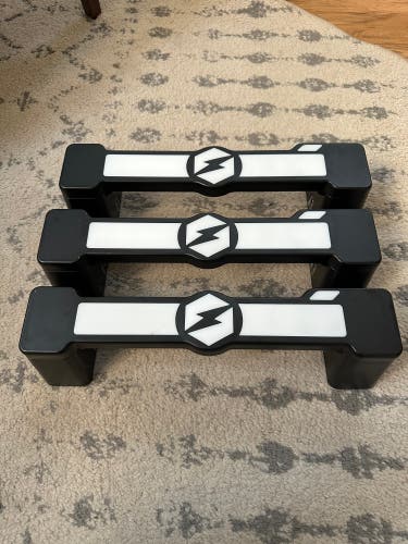 HockeyShot Triple Bar Dangles - Hockey Trainer and Game