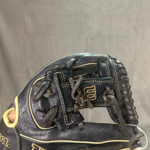Black Wilson A1000 RH Infield Baseball Glove 11.5" (Used)