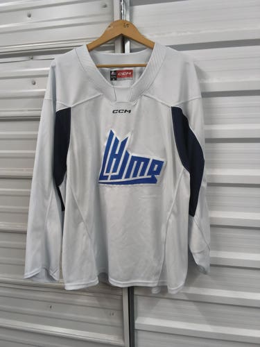 White Size 56 LHJMQ CCM Practice Jersey (Used)