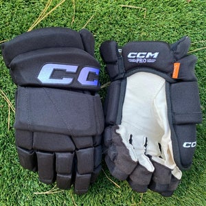 13” CCM HGPTKXFPP (XF Pro) Black Pro Stock Gloves *Read Full Description*