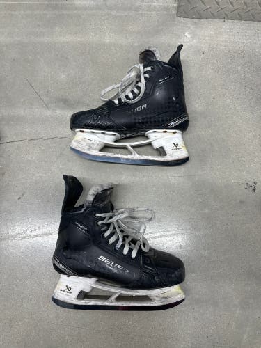 2024 Bauer Supreme Shadow Hockey Skates Size 5.5 (Used)