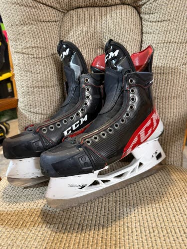 CCM JetSpeed FT4 Pro Skates 9.5D (Used)