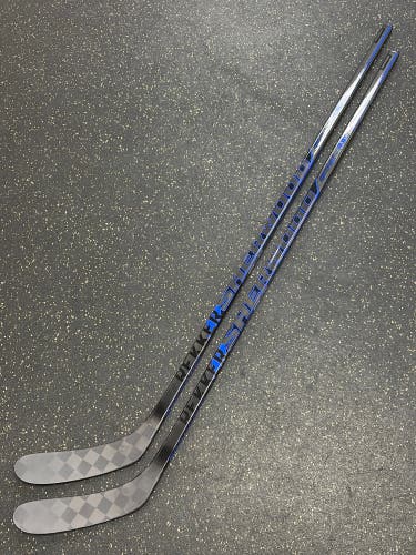 Sher-Wood Rekker R30 Right Handed P28 30 Flex (New) Sticks Item#CCRB3