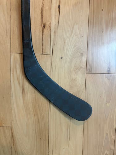Junior Bauer Nexus Tracer Left Hand Hockey Stick P92 40 Flex (Used)