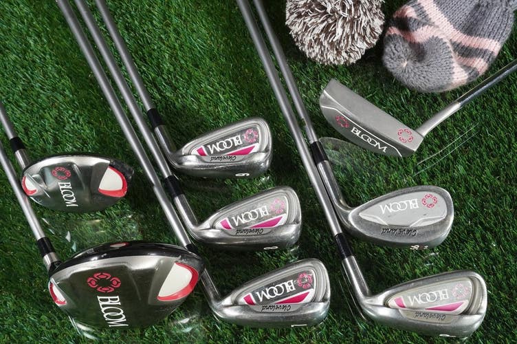 Women's Cleveland Bloom Golf Set - Driver, 3W, 7-PW+SW & Putter Ladies