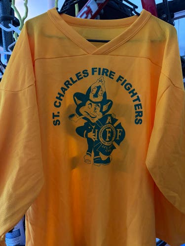 Yellow XL Adult Unisex Jersey (Used)
