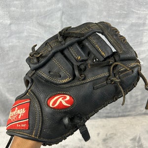 Black Rawlings Renegade RH First Base Baseball Glove 11.5" (Used)
