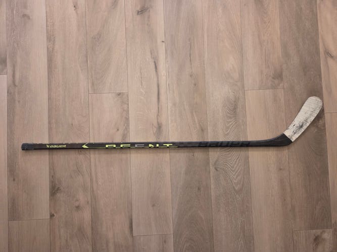 Used Left Handed Bauer AG5NT Hockey Stick - Junior P92 50 Flex
