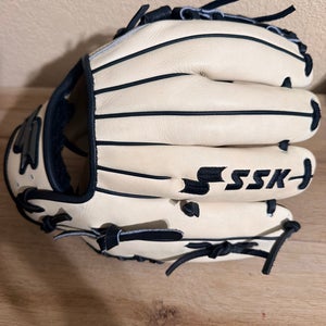 SSK Z9 LH Infield Baseball Glove 11.5" (Used)