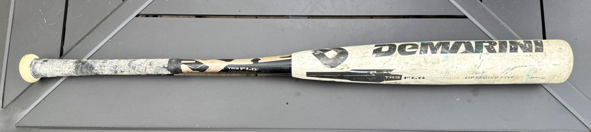 2013 DeMarini CF5 Composite BBCOR Certified Bat (-3) 30 oz 33" (Used)