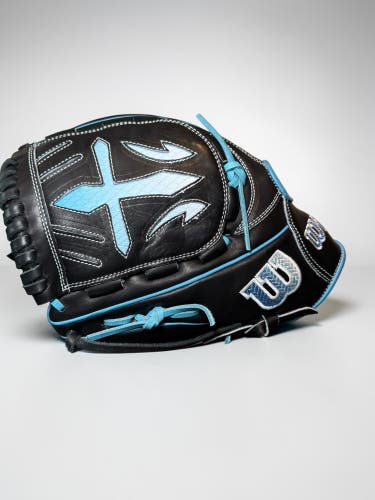 Wilson A2000 LH Pitcher's Baseball Glove 12" (New)