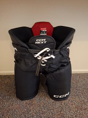 Senior XL CCM Next Hockey Pants
