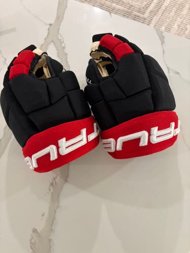 True Pro 4 Roll Gloves 13" (Carolina)