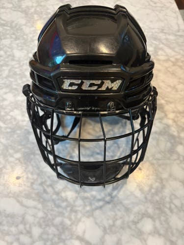CCM Super Tacks X with Nest Tech Liner