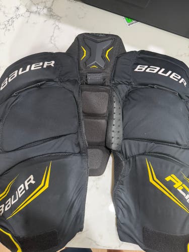 Large Bauer Supreme Pant Shell (Used) JUNIOR LARGE