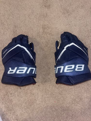 Bauer Vapor Flypro Gloves 14" (Used)