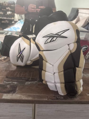 Reebok 8K Gloves 14" (New)