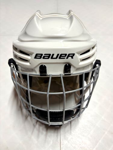 Youth Bauer Prodigy Helmet (Used)